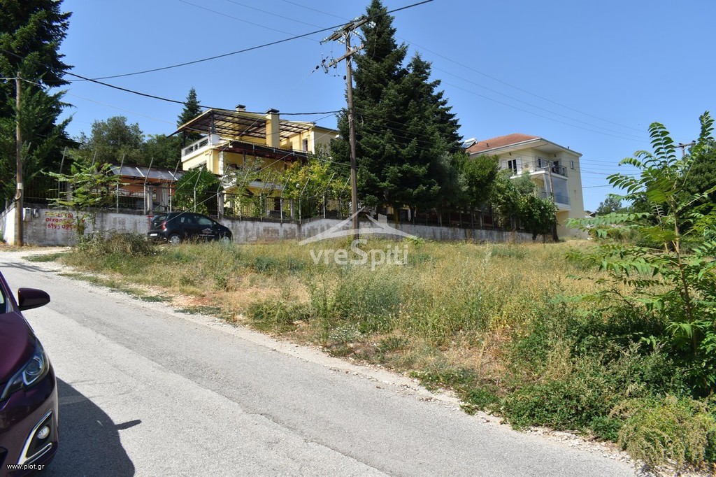 Οικόπεδο 1.000 τ.μ. προς πώληση, Σταυράκι