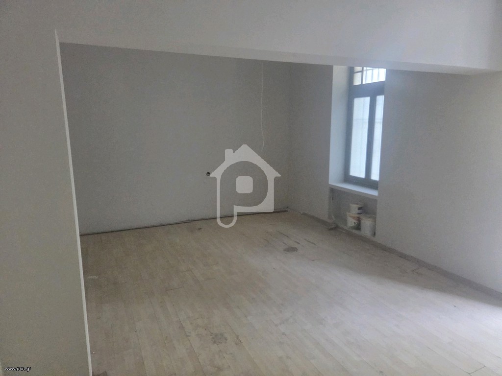 Βιομηχανικός χώρος 120 τ.μ. πρός ενοικίαση, Πειραιάς - Προάστια, Μοσχάτο