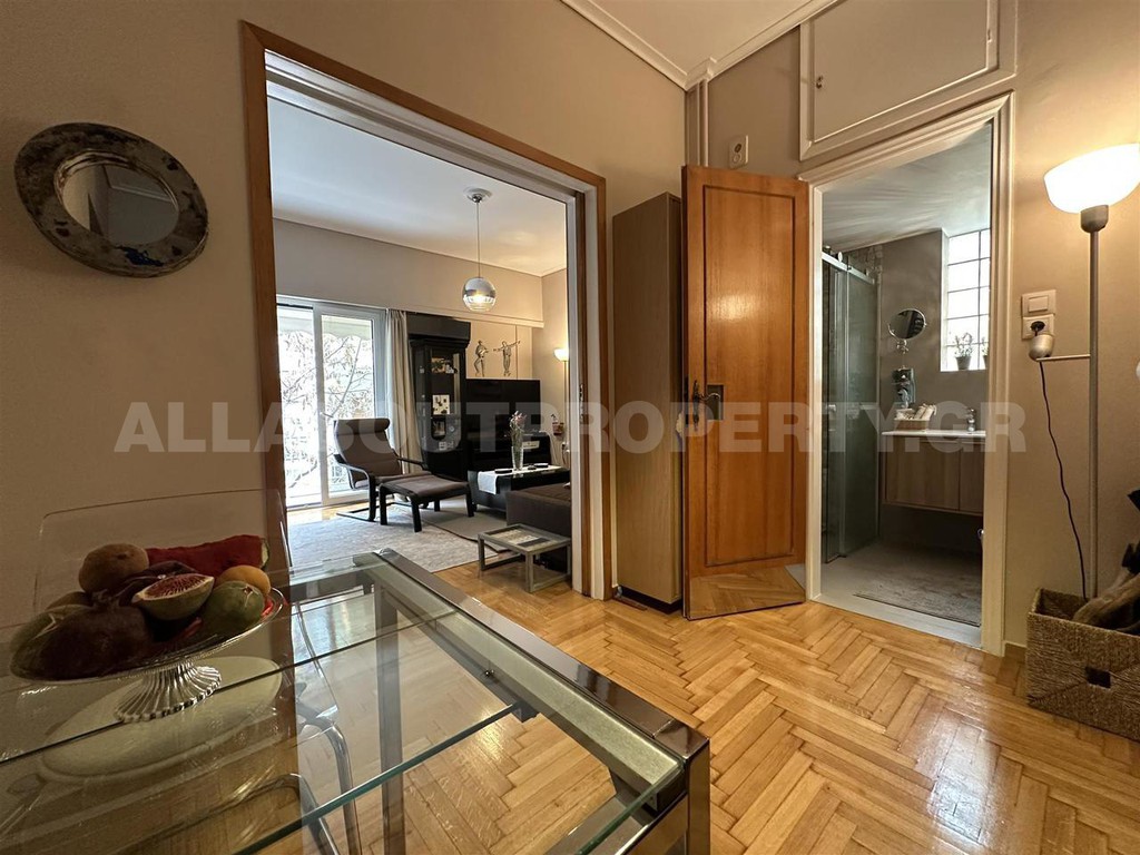 Studio / γκαρσονιέρα 32 τ.μ. προς ενοικίαση, Κολωνάκι