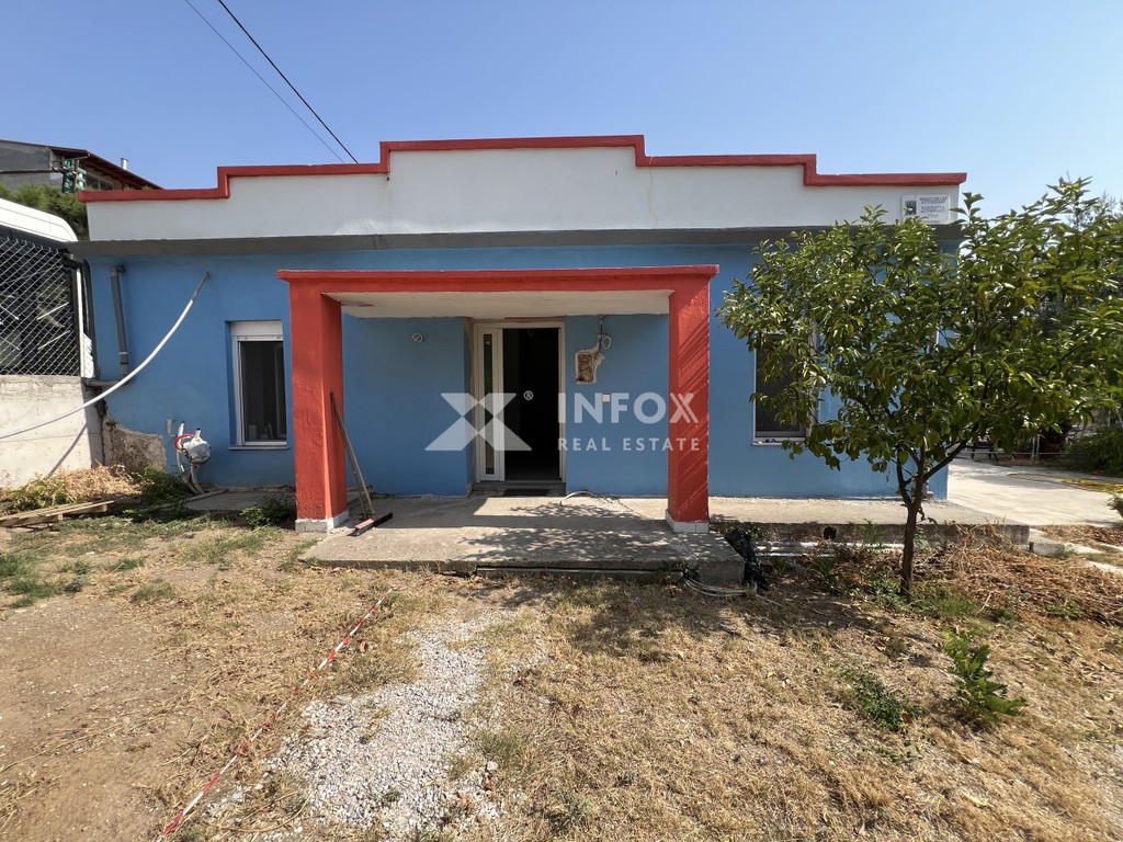 Detached home 66 sqm for rent, Plateia Dimokratias, Stavroupoli