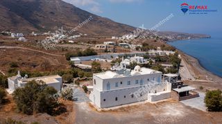 Ξενοδοχείο 491 τ.μ. για πώληση, Κυκλάδες, Σαντορίνη-thumb-1