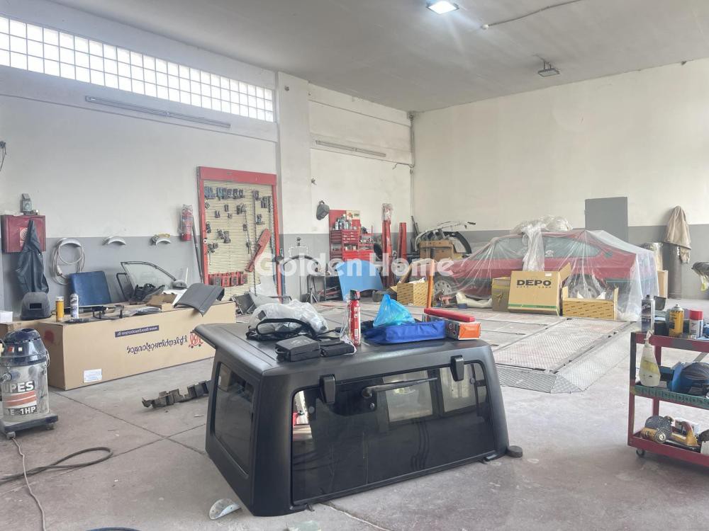 Επιχειρηματικό κτίριο 890 τ.μ. πρός πώληση, Νησιά Αργοσαρωνικού, Αμπελάκια