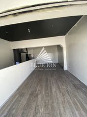 Κατάστημα 100 τ.μ. για ενοικίαση, Κυκλάδες, Σαντορίνη-thumb-1