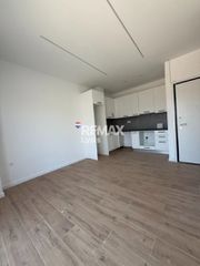 Διαμέρισμα 49 τ.μ. για πώληση, Πειραιάς, Καμίνια-thumb-1
