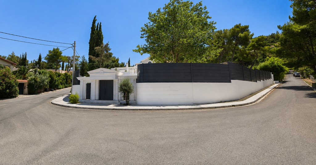 Βίλλα 1.600 τ.μ. πρός ενοικίαση, Αθήνα - Βόρεια Προάστια, Εκάλη