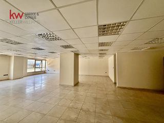 Office 194 sqm for rent