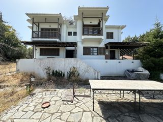 Μονοκατοικία 250 τ.μ. για πώληση