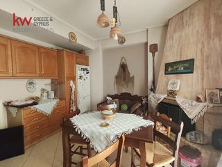 Διαμέρισμα 76 τ.μ. για πώληση, Πειραιάς, Αγία Σοφία-thumb-4