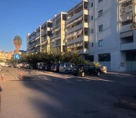 Κατάστημα 200 τ.μ. για πώληση, Μεσσηνία, Καλαμάτα-thumb-1