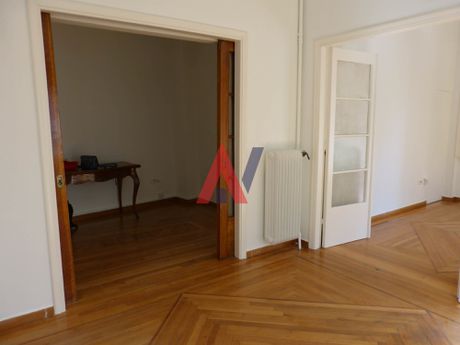 Office 70 sqm for rent
