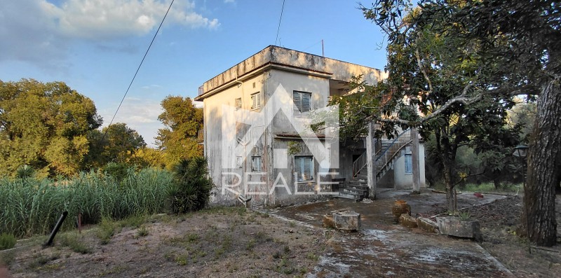 Συγκρότημα διαμερισμάτων 475 τ.μ. προς πώληση, Χώρα Κέρκυρας