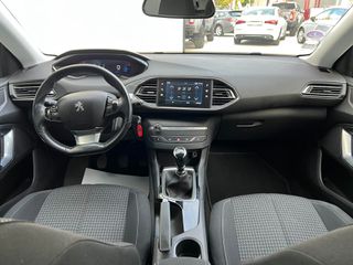 Peugeot 308 2020 PureTech-thumb-2
