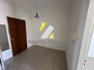 Studio / γκαρσονιέρα 36 τ.μ. προς ενοικίαση, Αγία Σοφία Πάτρας-thumb-11