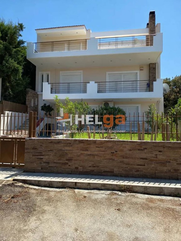 Κτίριο 300 τ.μ. προς πώληση, Άγιος Βασίλειος Ρίου