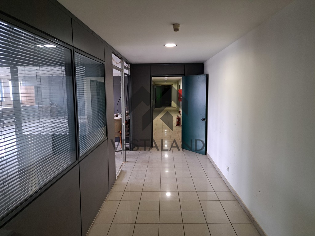 Γραφείο 840 τ.μ. πρός ενοικίαση, Αθήνα - Ανατολικά Προάστια, Κορωπί