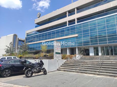 Επιχειρηματικό κτίριο 5.625 τ.μ. προς πώληση