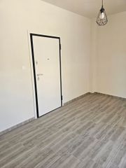 Διαμέρισμα 50 τ.μ. για πώληση, Πειραιάς, Ταμπούρια-thumb-6