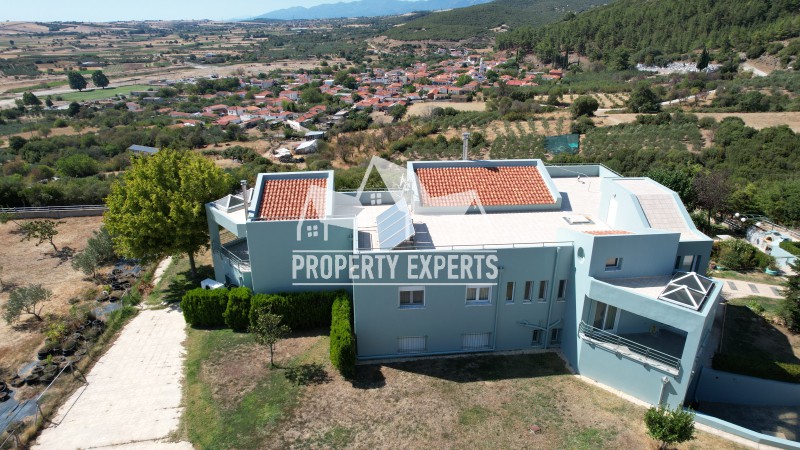 Βίλλα 464 τ.μ. πρός πώληση, Ν. Ροδόπης, Κομοτηνή