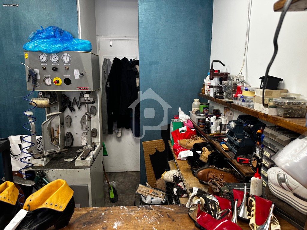 Κατάστημα 27 τ.μ. προς πώληση, Πλατεία Αμερικής
