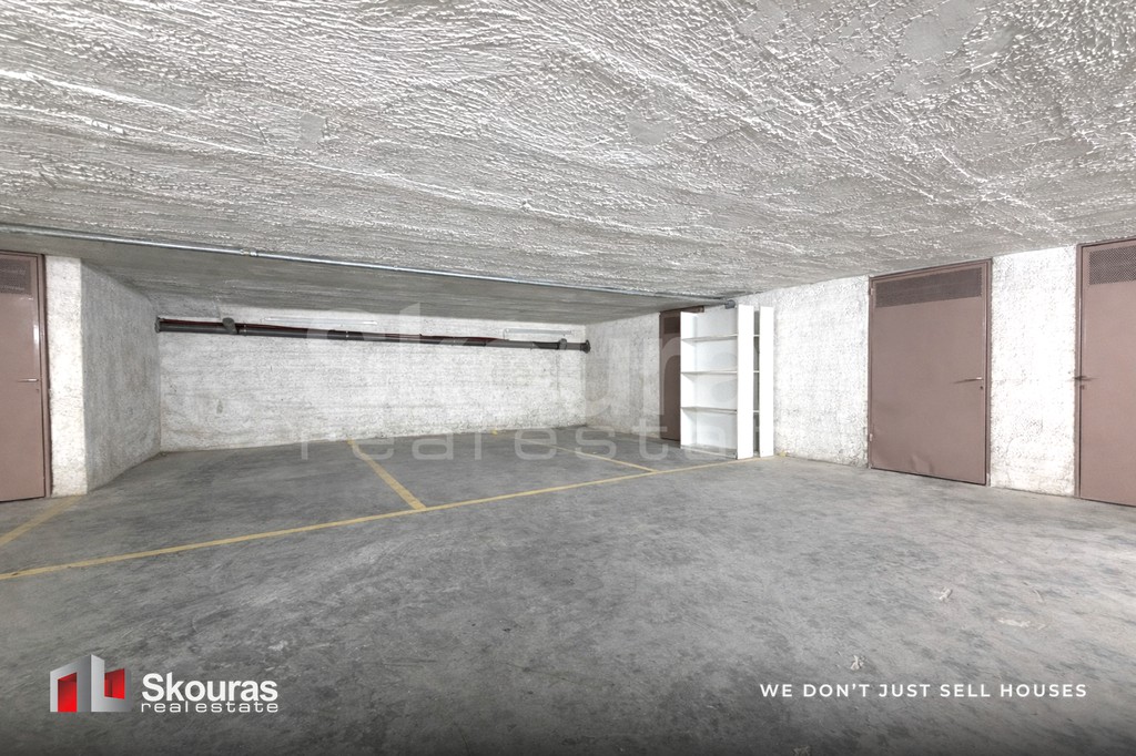 Parking 17 τ.μ. πρός ενοικίαση, Μεσσηνία, Καλαμάτα