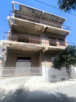 Detached home 300 sqm for sale