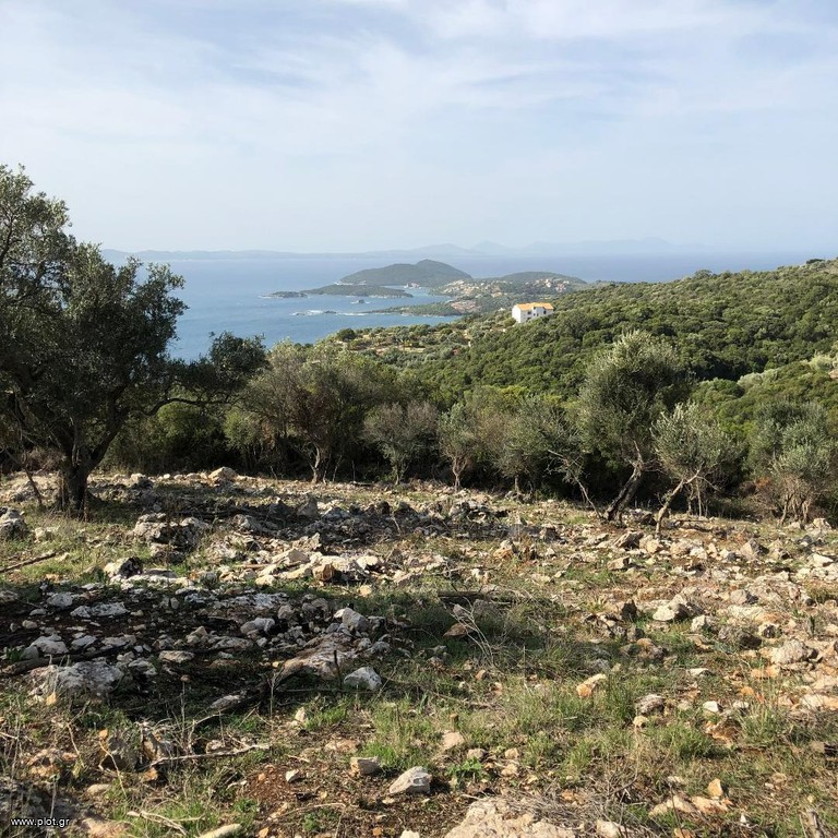 Αγροτεμάχια 23.000 τ.μ. πρός πώληση, Θεσπρωτία, Σύβοτα