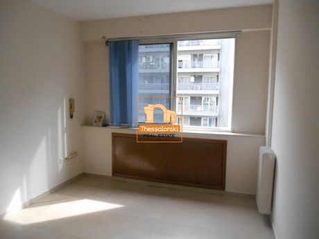 Office 36 sqm for rent
