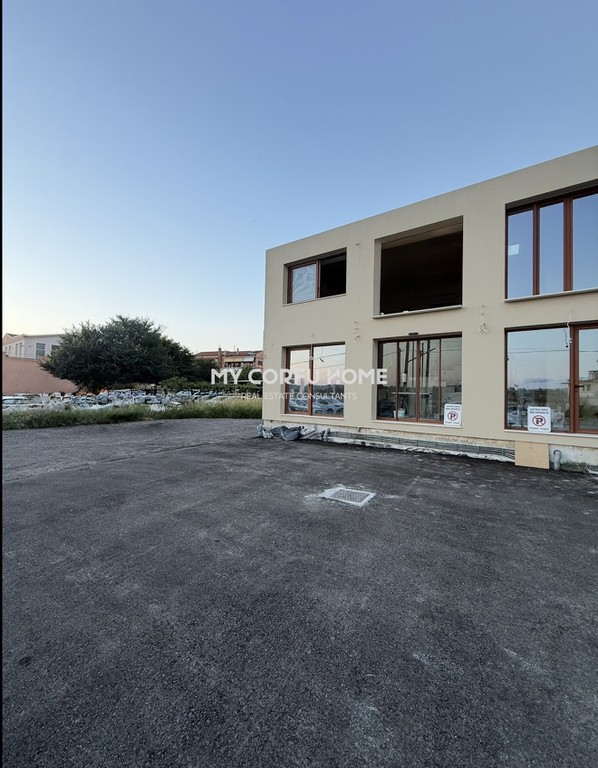 Κατάστημα 200 τ.μ. πρός ενοικίαση, Ν. Κέρκυρας, Κέρκυρα