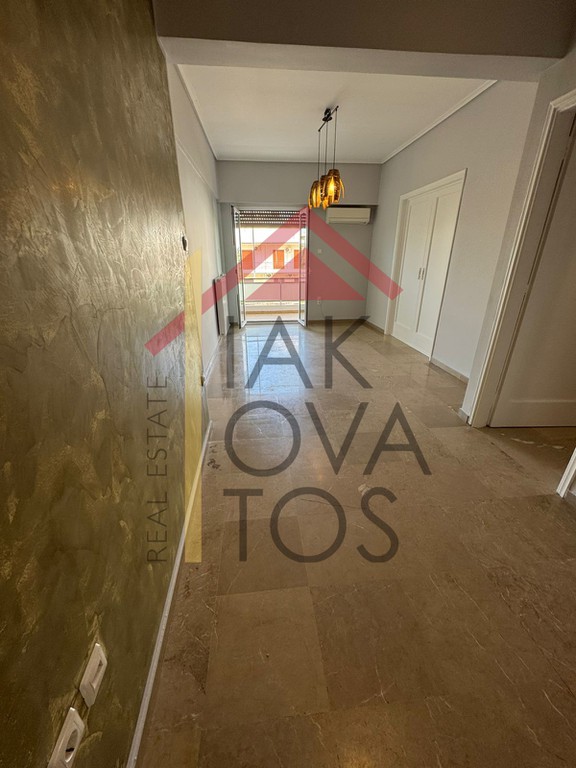Γραφείο 72 τ.μ. προς ενοικίαση, Κάτω Γλυφάδα