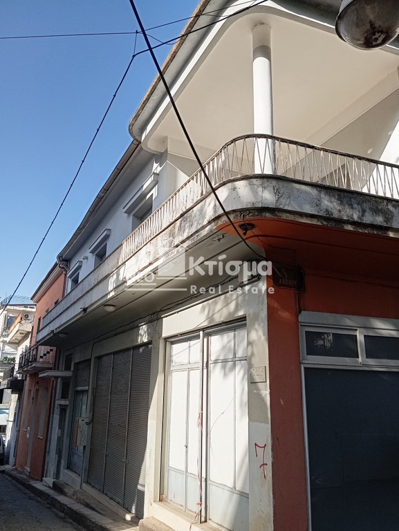 Κτίριο 300 τ.μ. πρός πώληση, Ν. Ηλείας, Πύργος