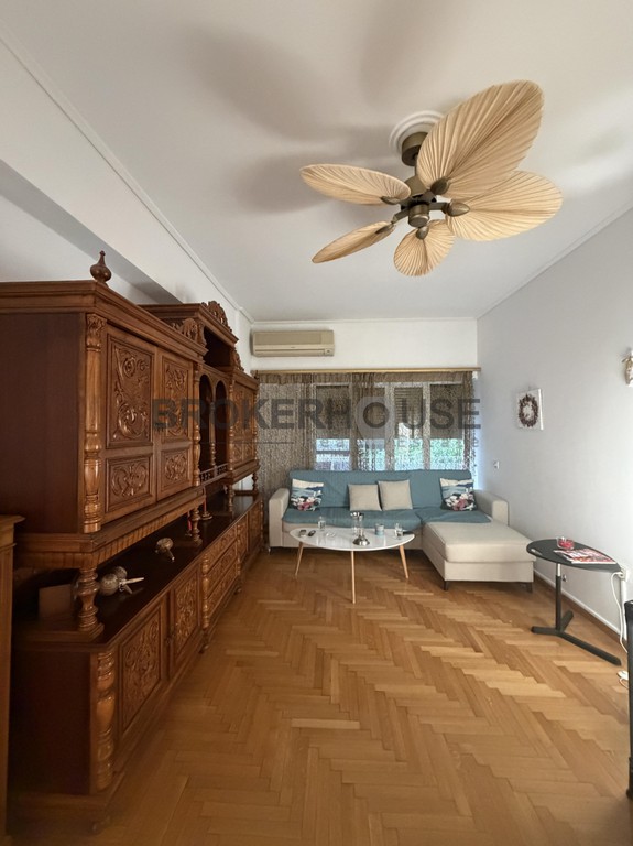 Διαμέρισμα 72 τ.μ. πρός ενοικίαση, Αθήνα - Κέντρο, Κολωνάκι - Λυκαβηττός