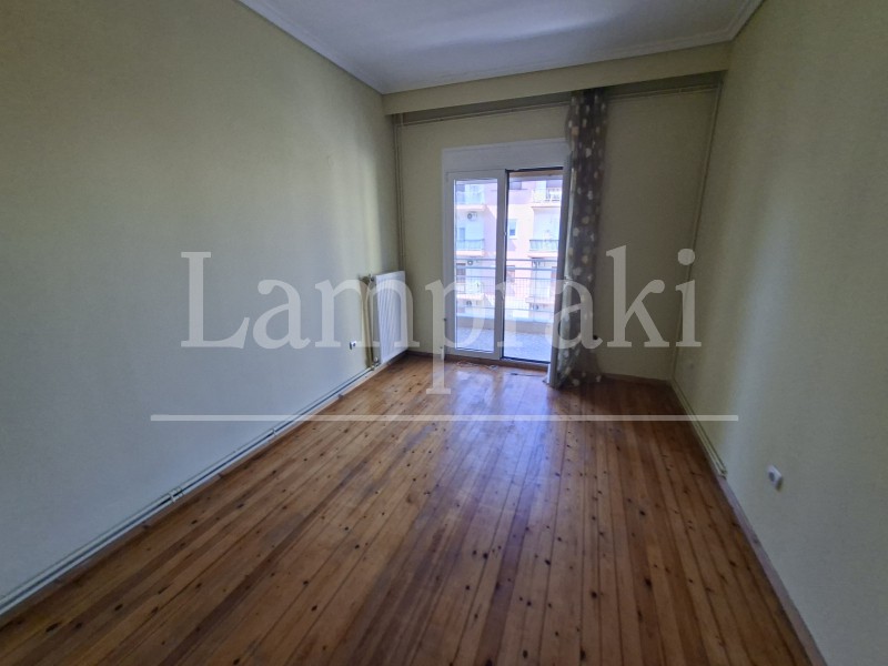 Studio / γκαρσονιέρα 40 τ.μ. προς ενοικίαση, Μπότσαρη