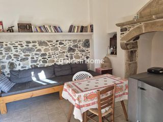 Συγκρότημα διαμερισμάτων 100 τ.μ. για ενοικίαση