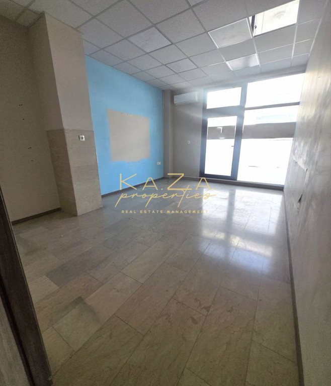 Κατάστημα 250 τ.μ. προς ενοικίαση, Κέντρο Ευκαρπίας