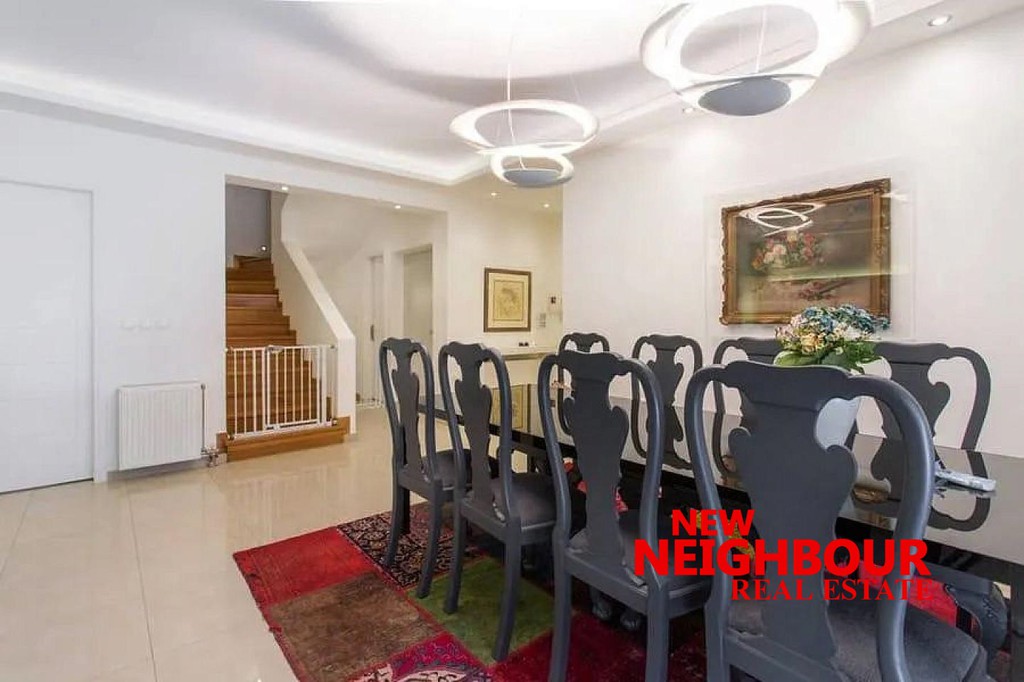 Μεζονέτα 320 τ.μ. πρός ενοικίαση, Αθήνα - Βόρεια Προάστια, Νέα Ερυθραία