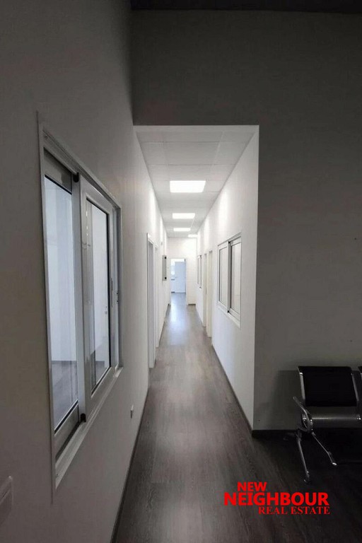 Γραφείο 1.500 τ.μ. πρός ενοικίαση, Αθήνα - Βόρεια Προάστια, Νέα Ερυθραία