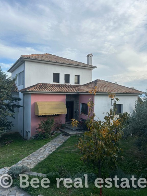 Μονοκατοικία 365 τ.μ. πρός πώληση, Μαγνησία, Αρτέμιδα