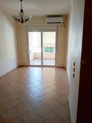 Διαμέρισμα 52 τ.μ. για πώληση, Πειραιάς, Αγία Σοφία-thumb-1