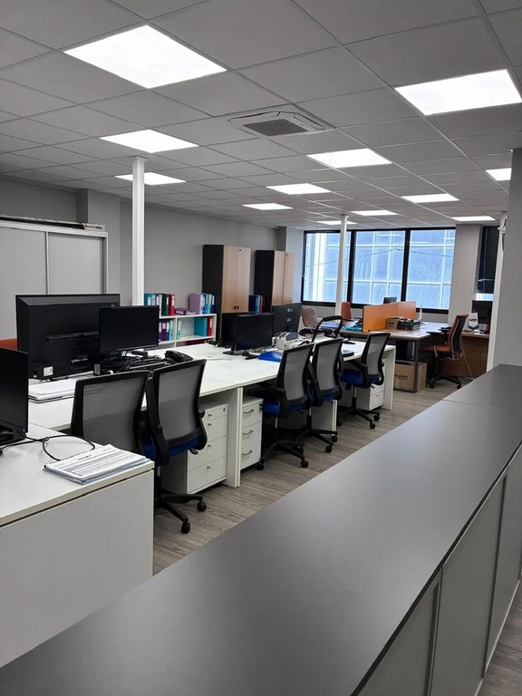 Γραφείο 214 τ.μ. πρός ενοικίαση, Πειραιάς, Τερψιθέα