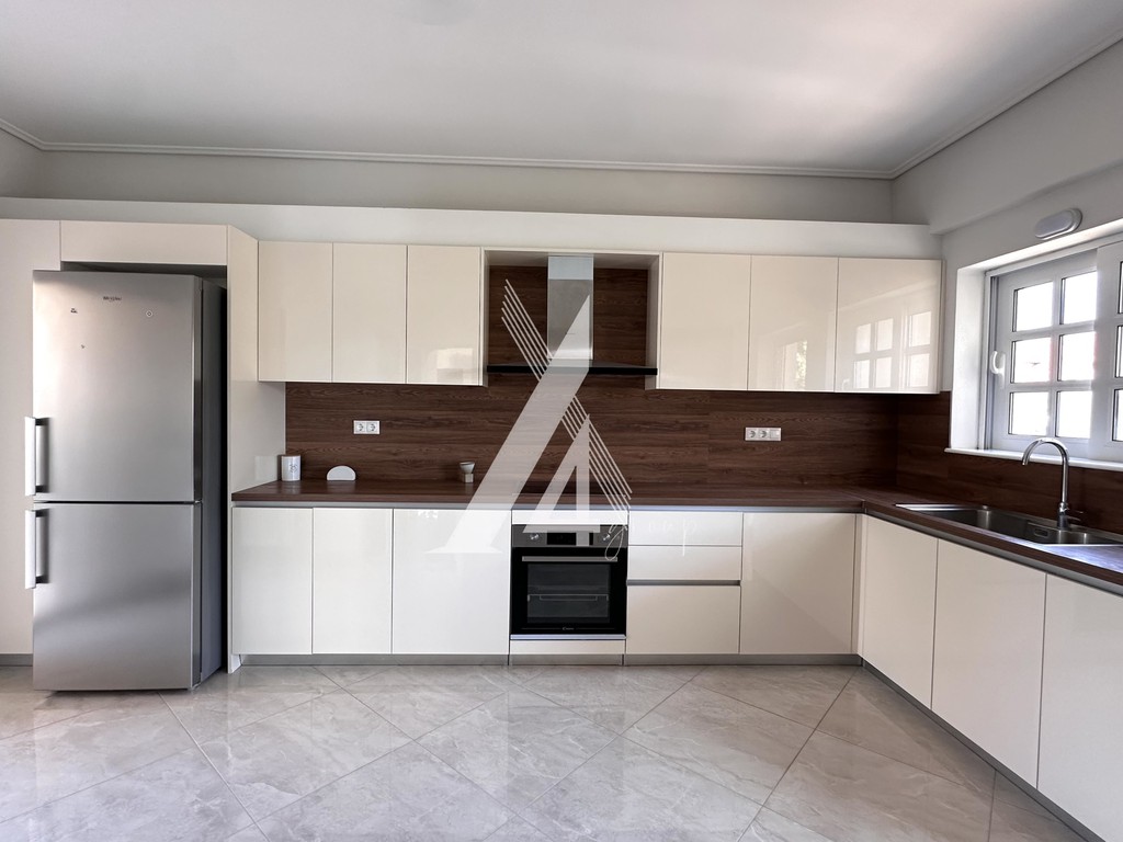 Maisonette 155 sqm for rent, Athens - East, Glika Nera