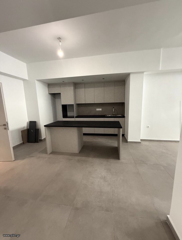 Apartment 75 sqm for sale, Piraeus, Kastella