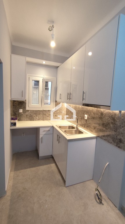 Studio / γκαρσονιέρα 25 τ.μ. πρός ενοικίαση, Αθήνα - Κέντρο, Αττική