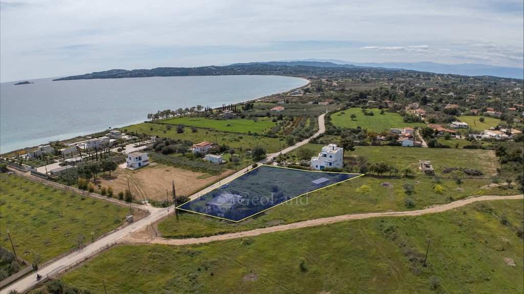 Μονοκατοικία 65 τ.μ. προς πώληση, Πετροθάλασσα