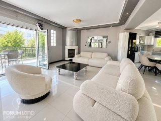 Villa 250 sqm for sale