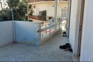 Μονοκατοικία 160 τ.μ. για πώληση, Πειραιάς, Αγία Σοφία-thumb-3