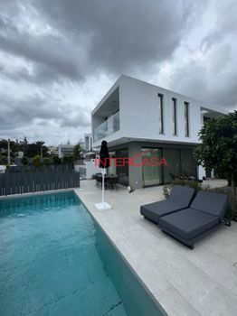Maisonette 182 sqm for sale
