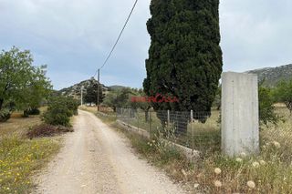 Οικόπεδο 5.610 τ.μ. πρός πώληση