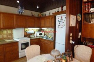 Μονοκατοικία 260 τ.μ. προς πώληση, Αγία Σοφία Πειραιά-thumb-8