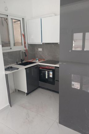 Διαμέρισμα 66 τ.μ. για πώληση, Πειραιάς, Αγία Σοφία