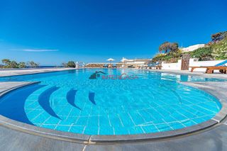 Villa 250 sqm for sale